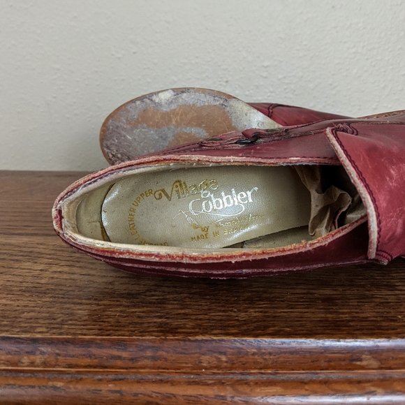 70's Village Cobbler Thom McAn Red Heel Booties - Picture 6 of 6